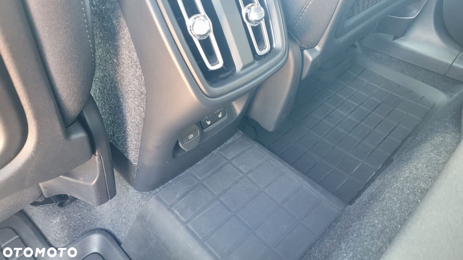 Volvo XC 40 - 12