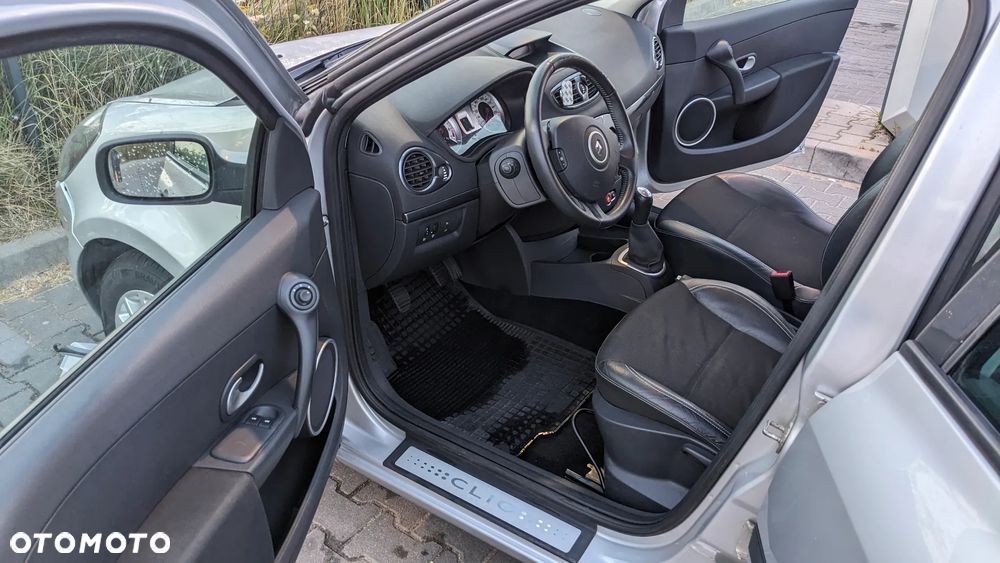 Renault Clio 1.2 TCE Extreme - 11