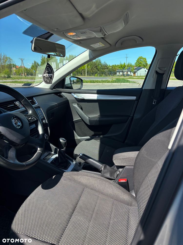 Skoda Octavia 1.4 TSI Ambition - 25