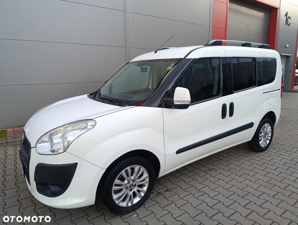 Fiat Doblo 2013 photo 2
