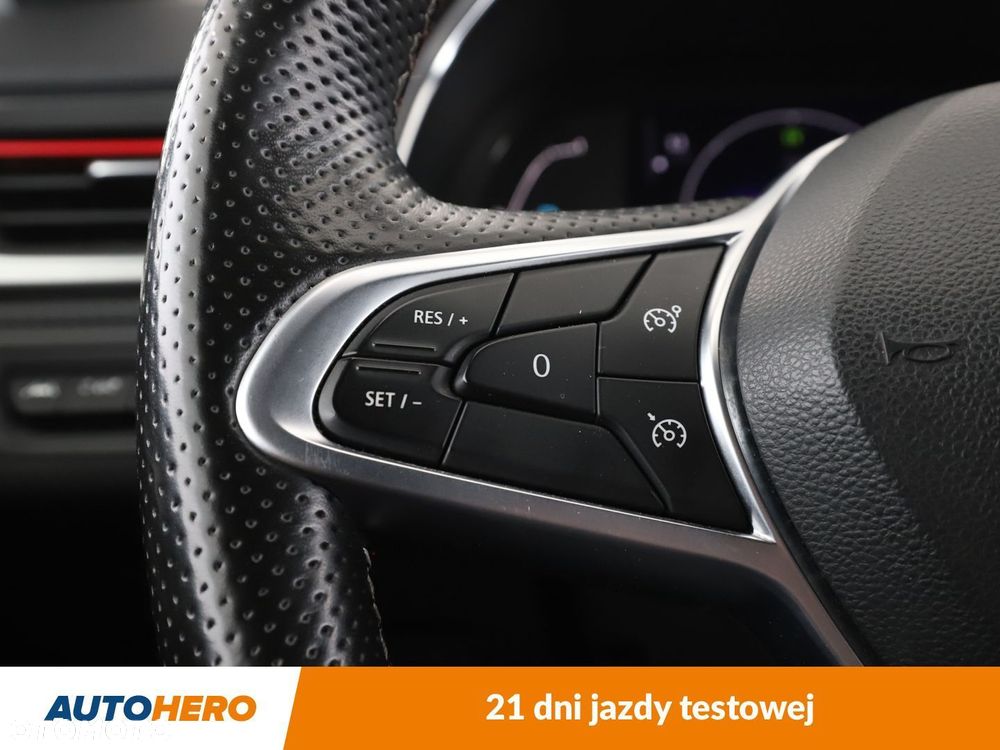 Renault Captur - 32