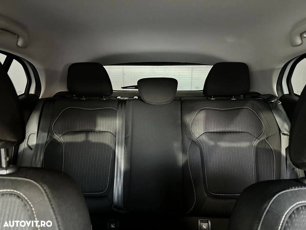 Renault Megane Blue dCi 116 Zen - 10