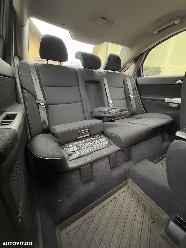 Volvo S40 1.6D DPF DRIVe Kinetic - 5
