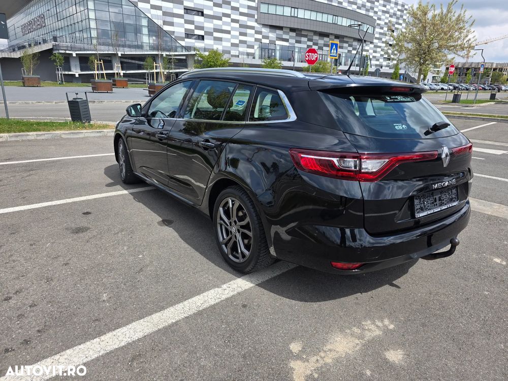 Renault Megane ENERGY TCe 130 Start & Stop Paris Business - 4