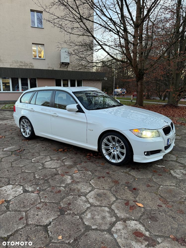 BMW Seria 3 320d DPF Efficient Dynamics Edition - 5