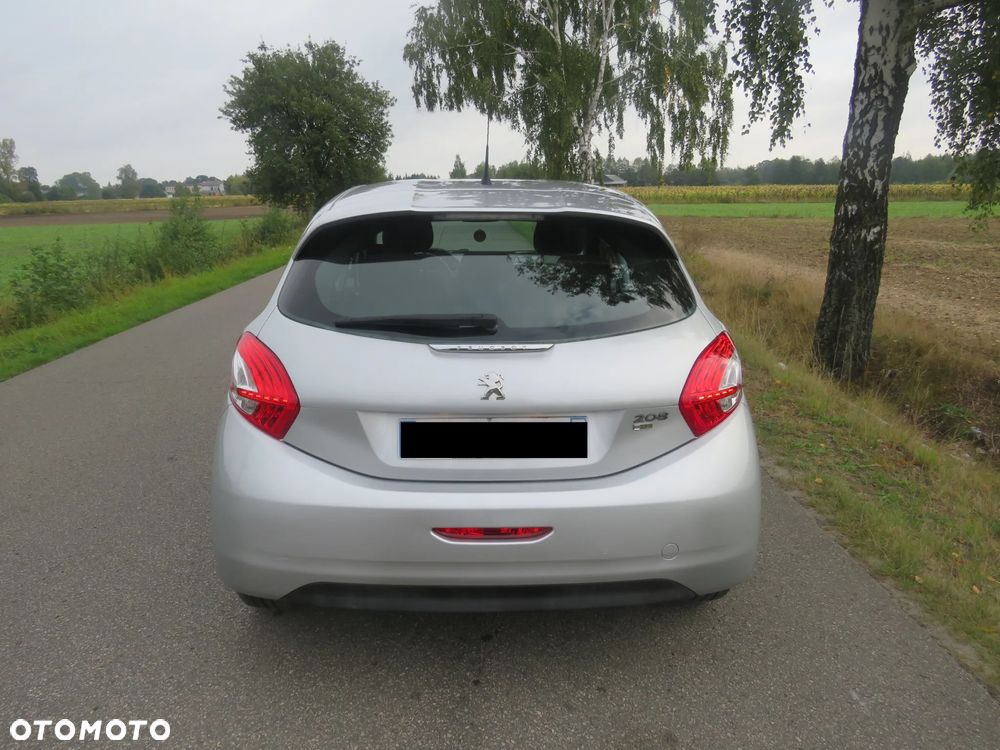 Peugeot 208 1.6 e-HDi Active STT - 5