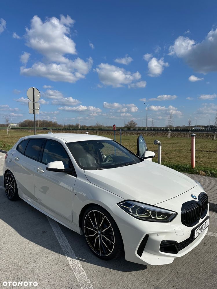 BMW Seria 1 120d xDrive M Sport - 4