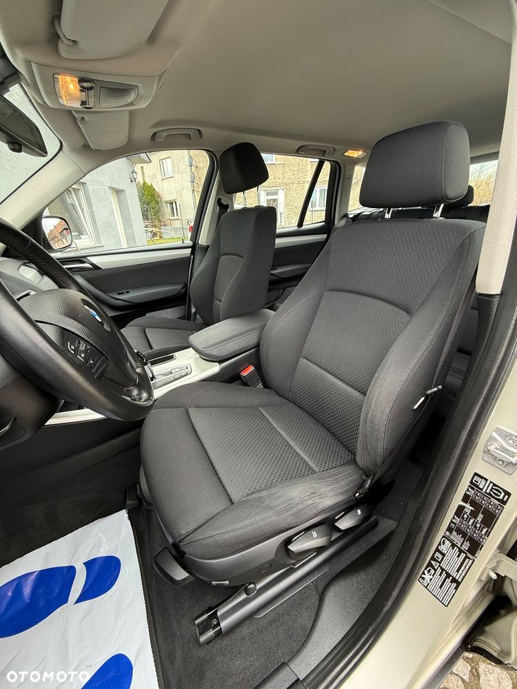 BMW X3 xDrive20d - 9