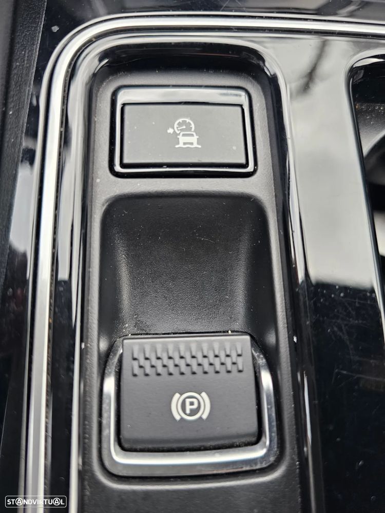 Jaguar F-Pace 25d AWD Aut. Prestige - 24