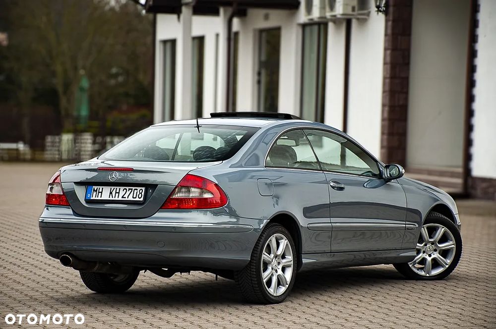 Mercedes-Benz CLK 320 CDI 7G-TRONIC Avantgarde - 9