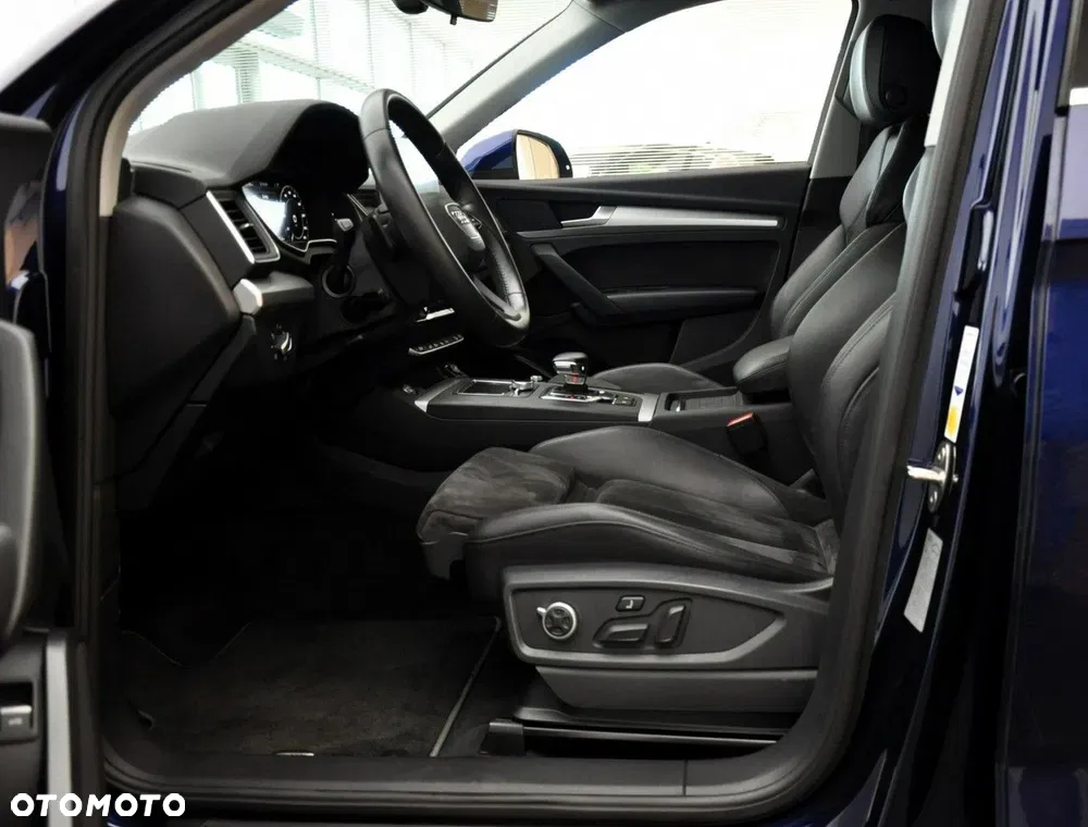 Audi Q5 55 TFSI e Quattro S tronic - 11