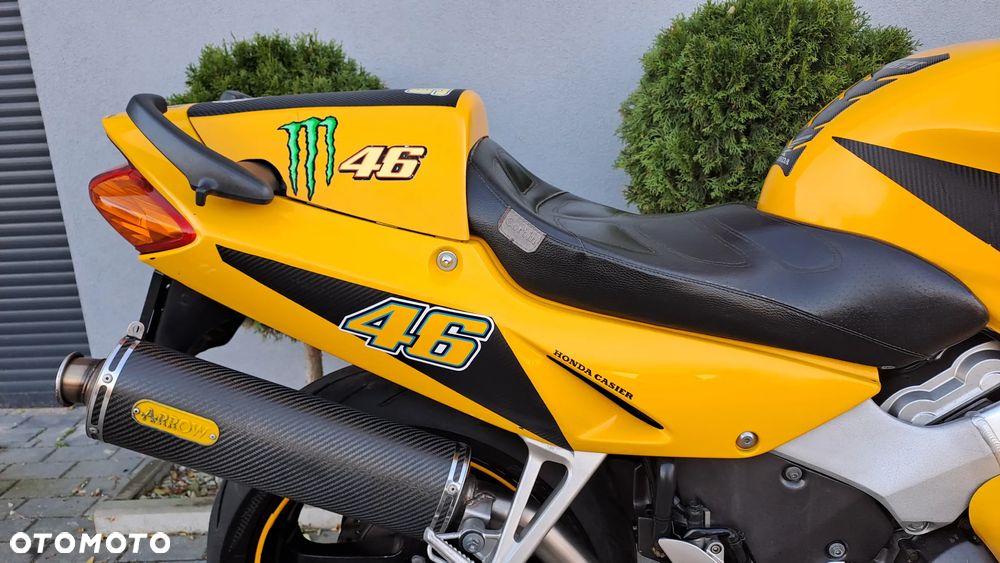 Honda VFR - 18