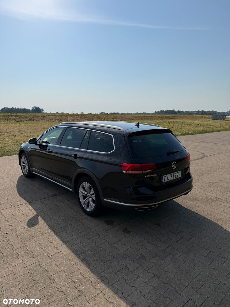Volkswagen Passat Alltrack - 6