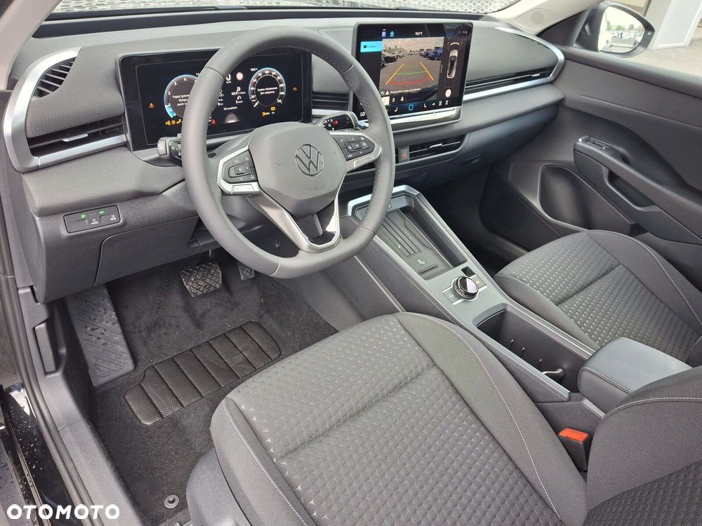 Volkswagen T-Roc - 11