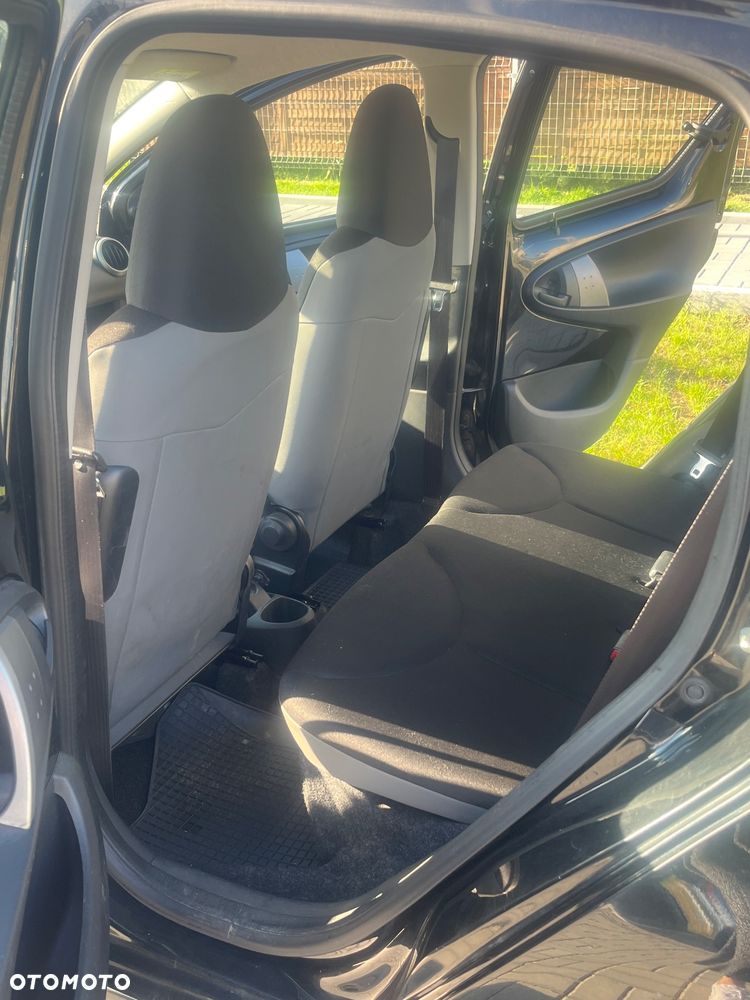 Toyota Aygo - 6