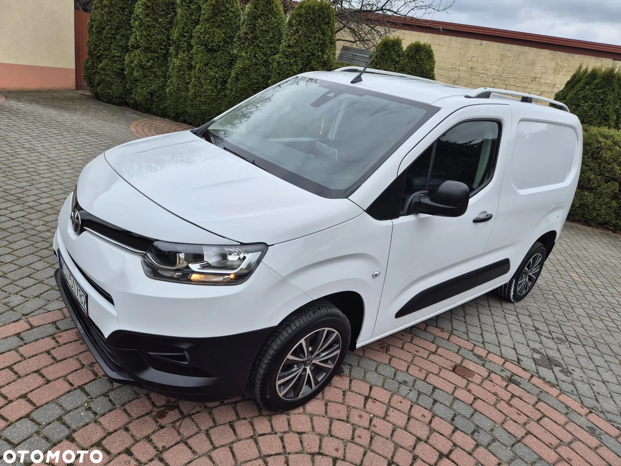 Toyota Proace CITY 1.5d - 6