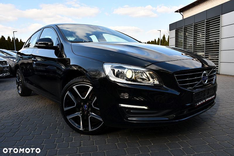 Volvo S60 D3 Geartronic Momentum - 2