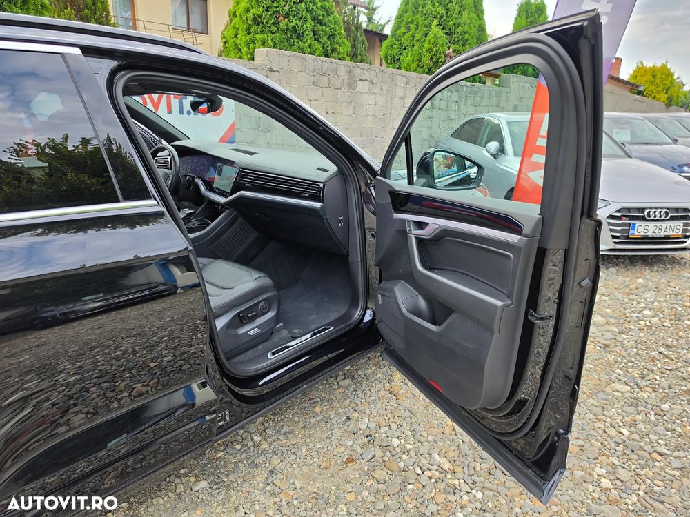 Volkswagen Touareg 3.0 V6 TDI SCR 4Motion Automatik R-Line - 28