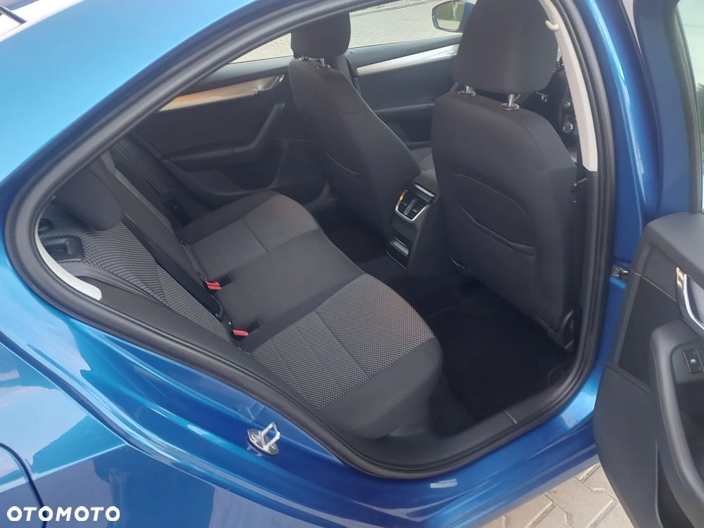 Skoda Octavia 1.2 TSI Green tec Elegance - 10