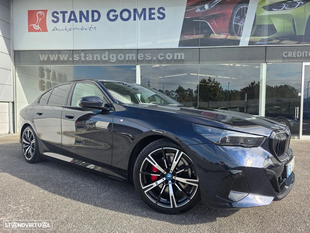 BMW 530 e Pack Desportivo M Pro - 2