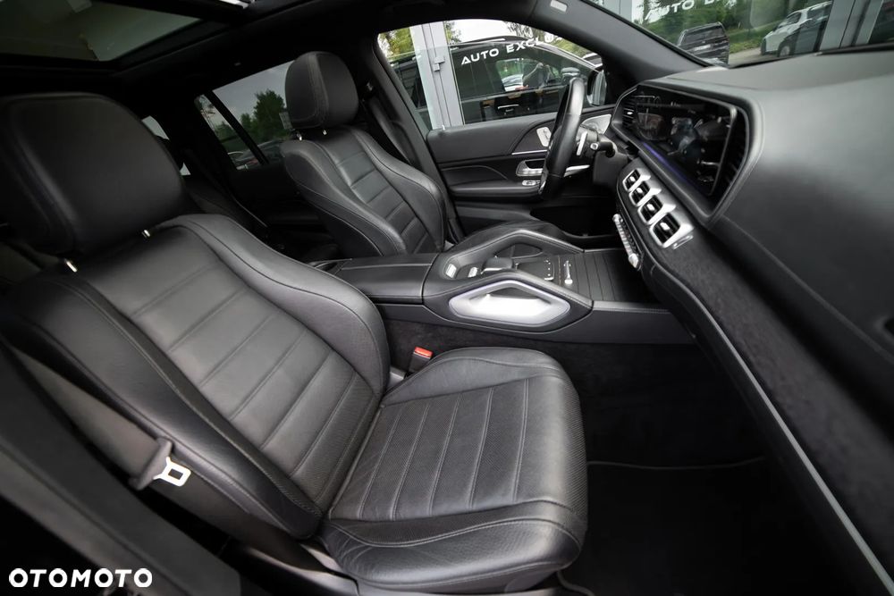 Mercedes-Benz GLS - 40