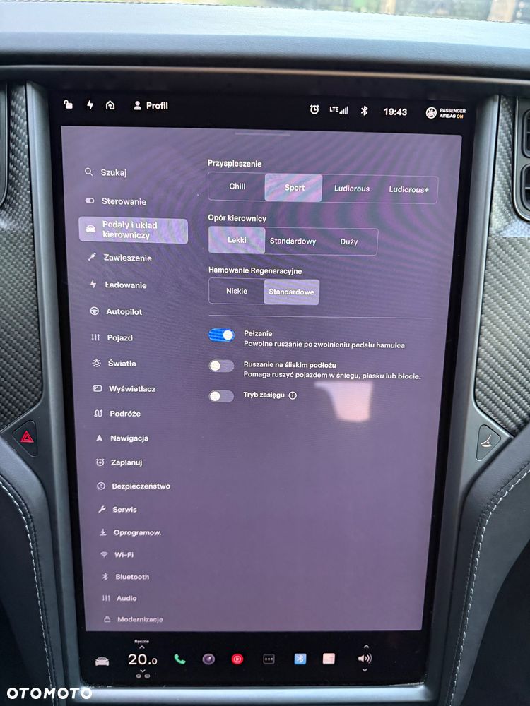 Tesla Model S Performance - 22