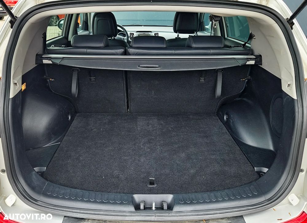 Kia Sportage - 12