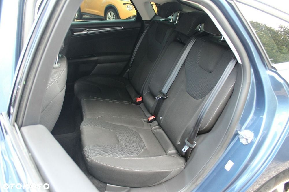 Ford Mondeo - 9