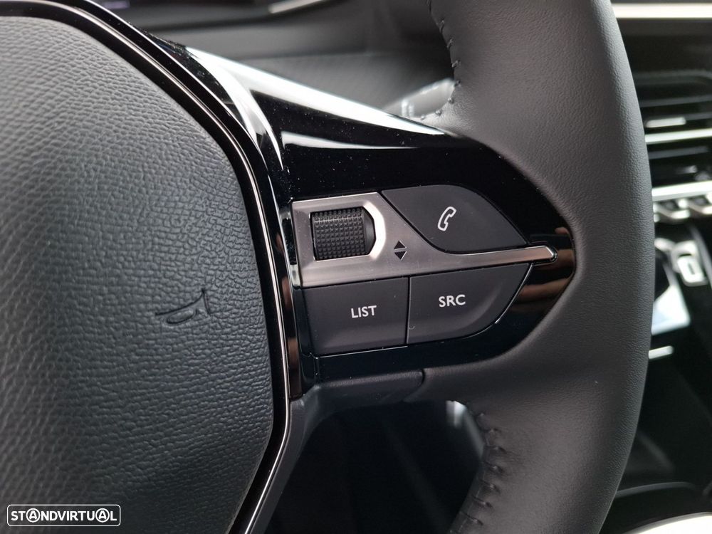 Peugeot 2008 1.2 Hybrid Allure e-DCS6 - 17