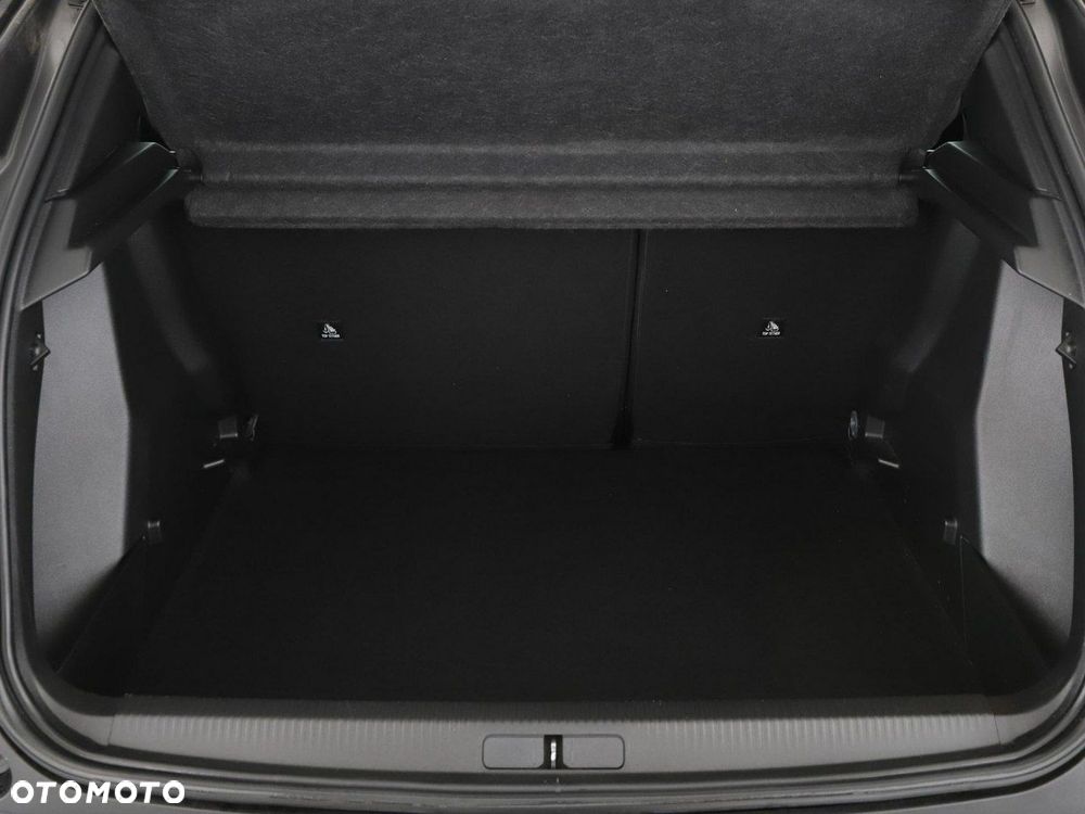 Peugeot 2008 PureTech 130 EAT8 Allure - 21