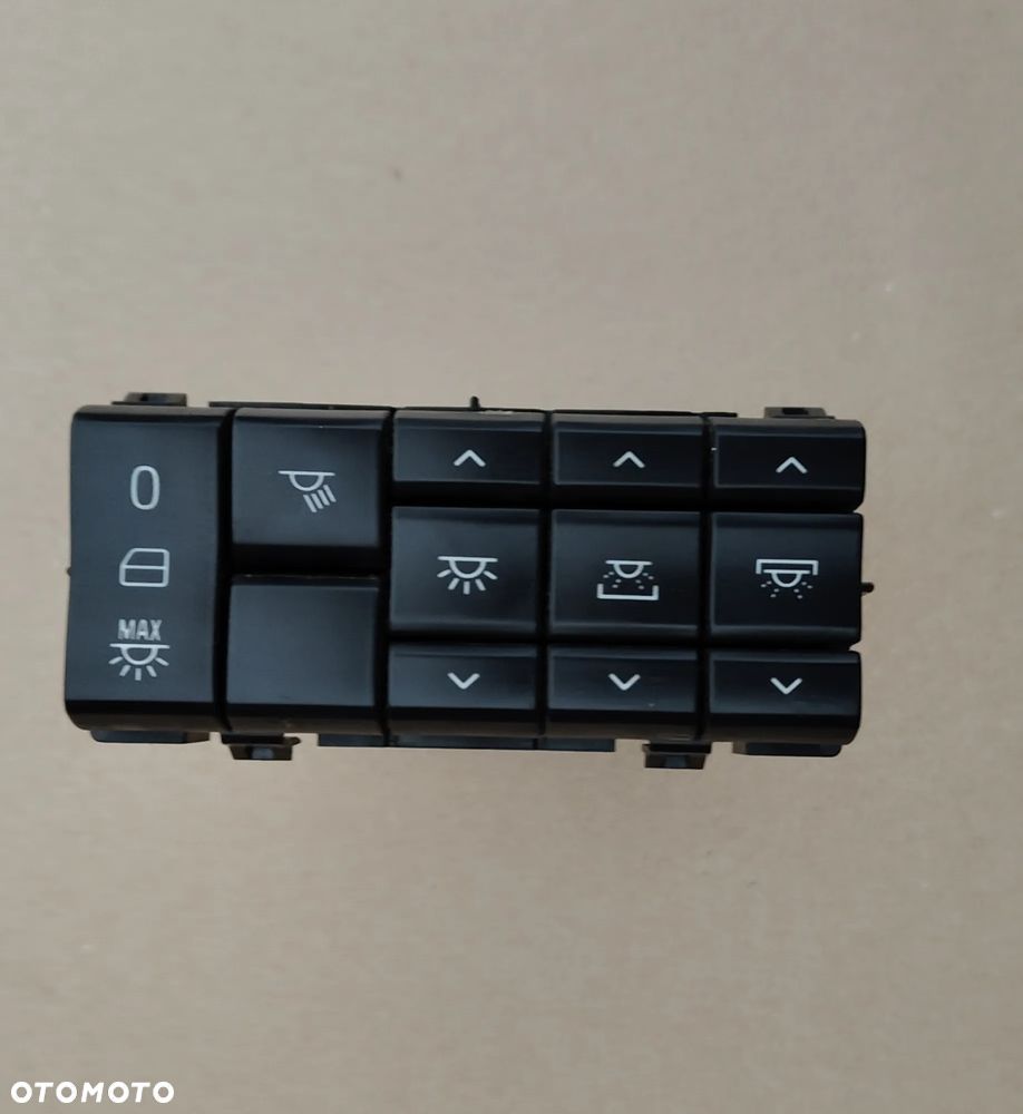 SCANIA R S GUZIKI PRZYCISKI - 1