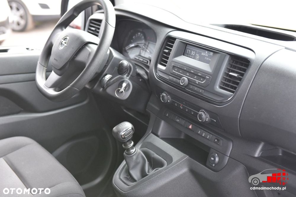 Opel Vivaro - 21