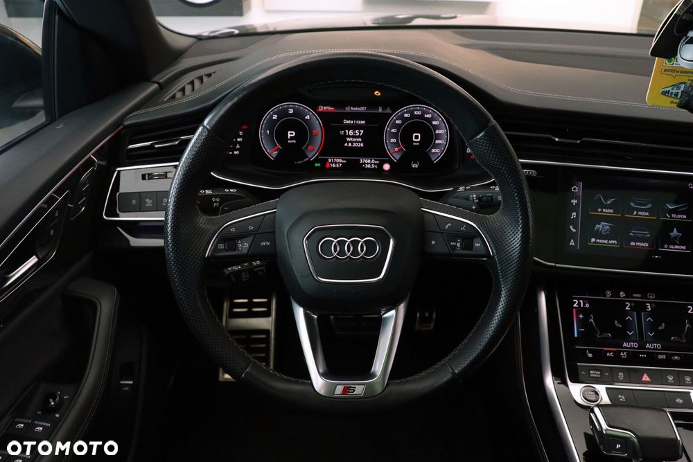 Audi Q8 - 27