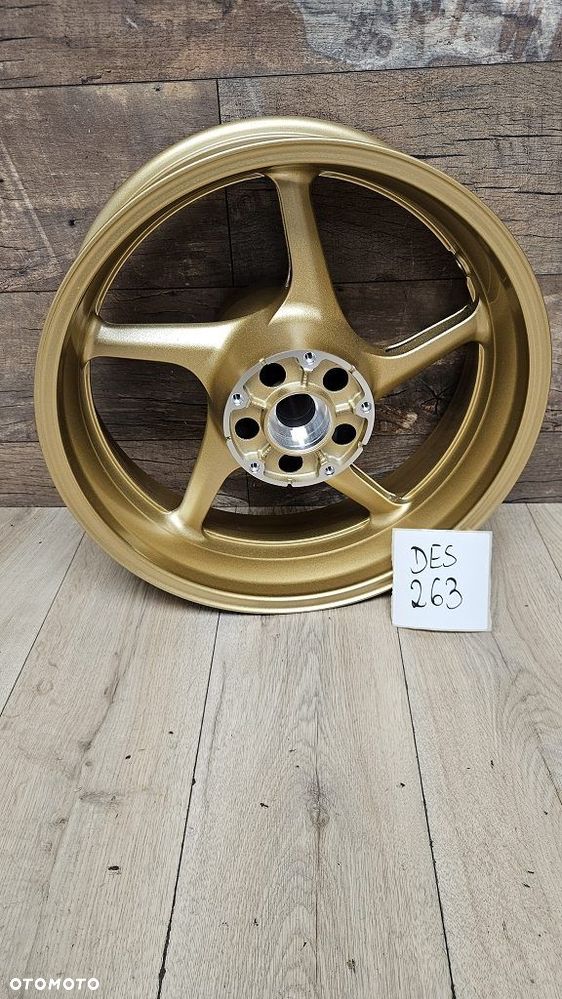 Nowa felga koło tył Yamaha YZF R1 RN22  5VY-25338-00-8L - 1