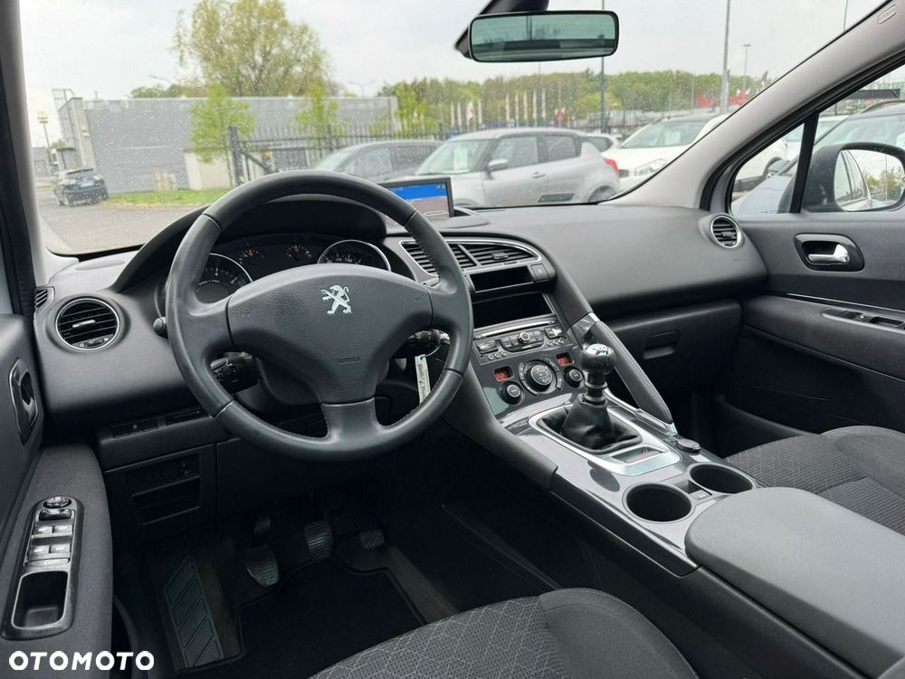 Peugeot 3008 1.6 THP Allure - 17
