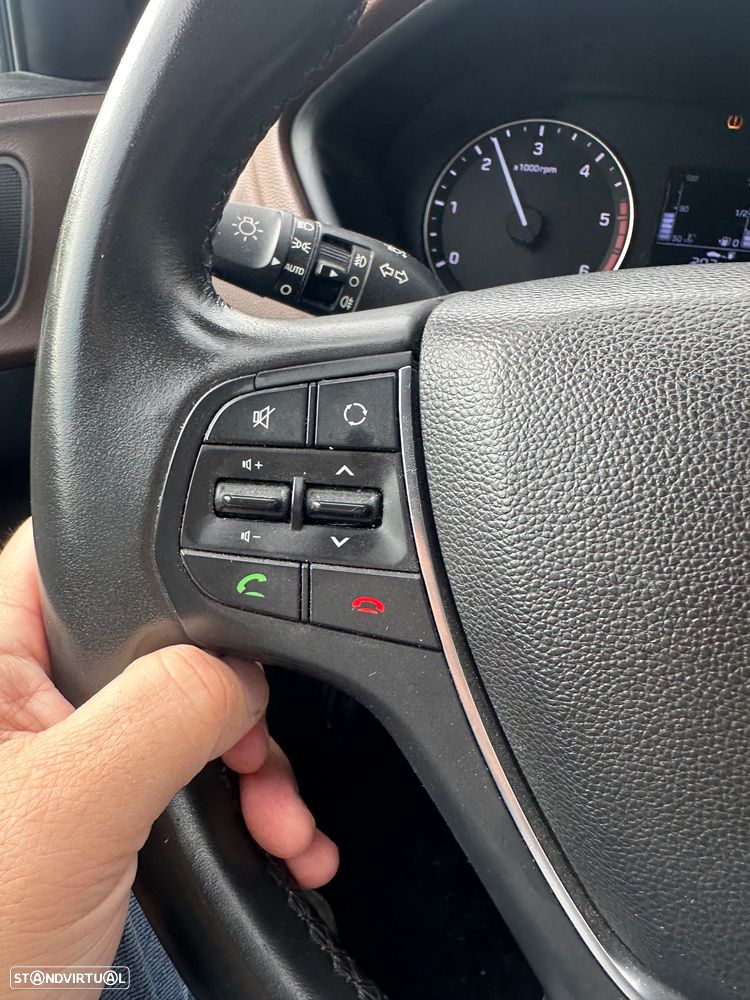 Hyundai i20 1.1 CRDi Style - 22