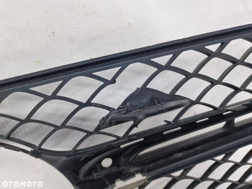MERCEDES GLE W166 AMG POD KAMERE 15- ATRAPA / GRILL PRZEDNI PRZÓD , NR A1668880260 , NR AUKCJI N799 - 22