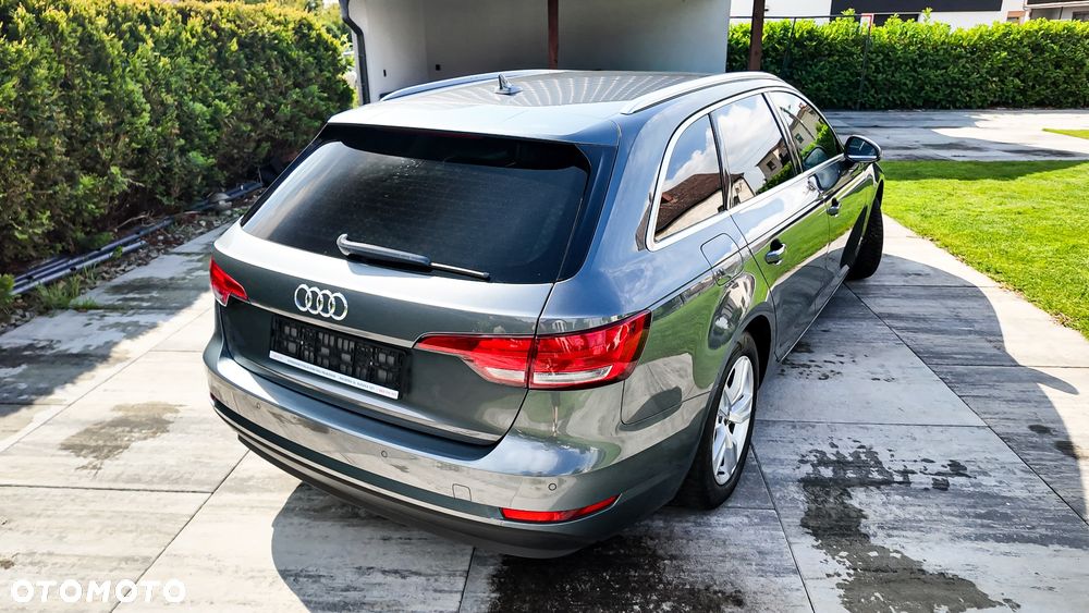 Audi A4 Avant 2.0 TDI design - 5