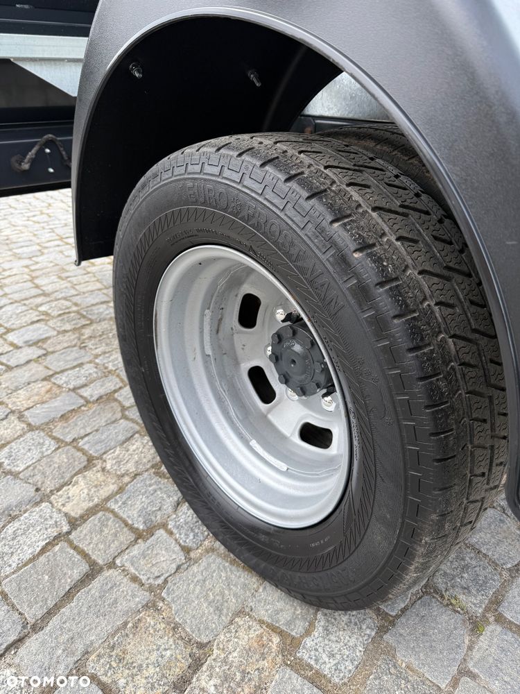 Iveco Daily 35C13 35C15 50C15 - 16