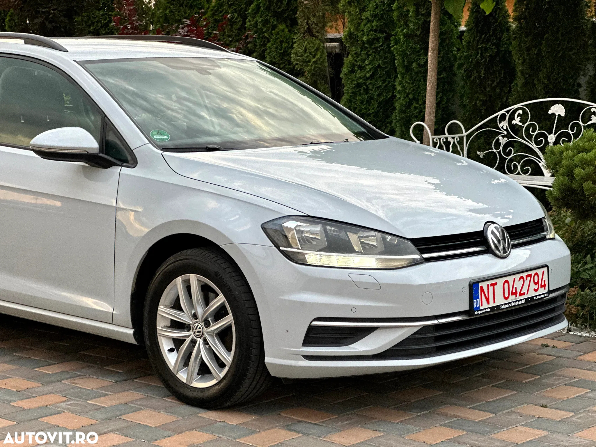 Volkswagen Golf Variant 1.6 TDI (BlueMotion Technology) Trendline - 9