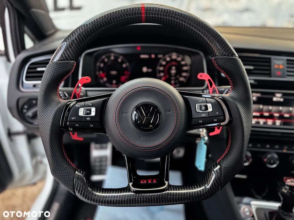 Volkswagen Golf 2.0 TSI GTI DSG - 13