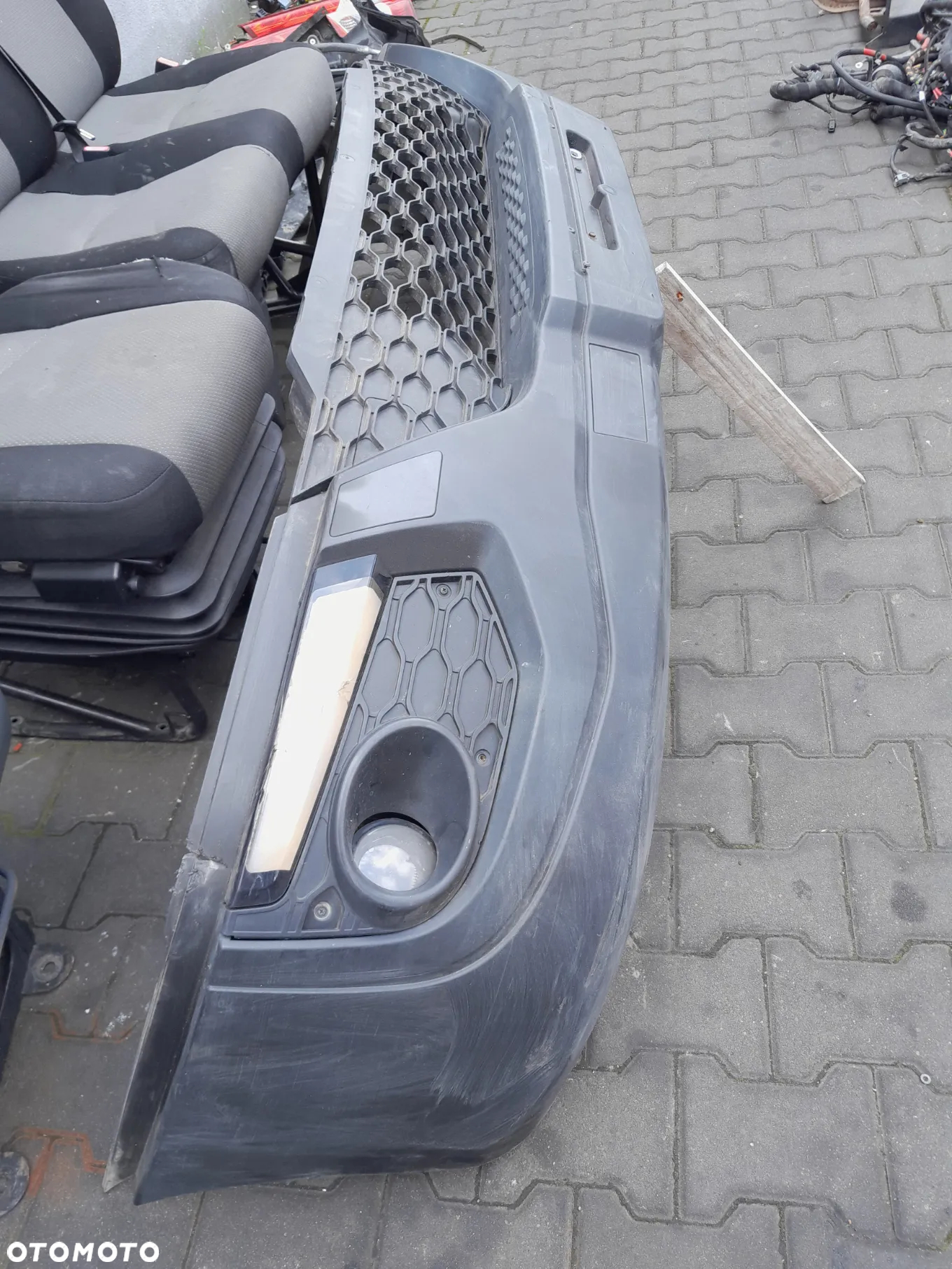 Zderzak przód Iveco Daily 15r - 2
