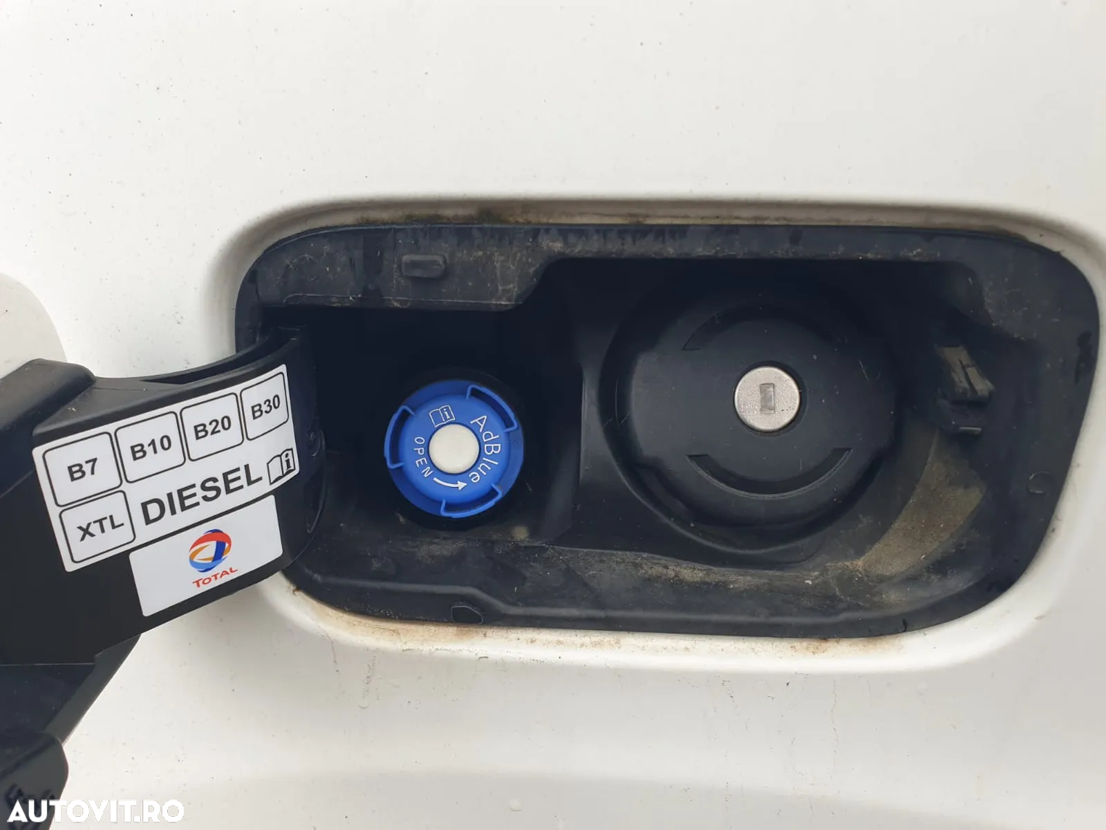 Peugeot Partner Combi 1.6 HDi 75 CP Confort FAP - 16