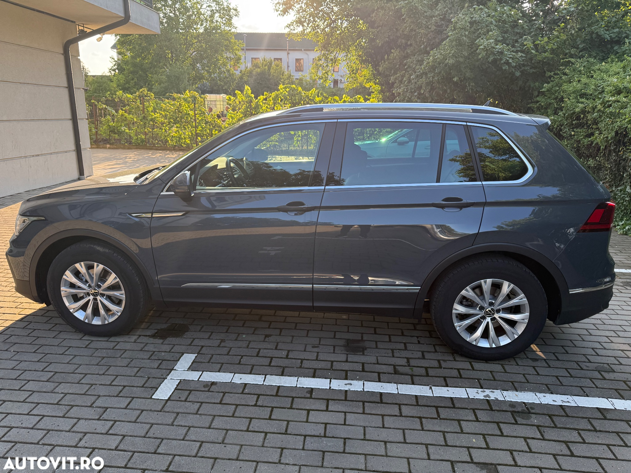 Volkswagen Tiguan 1.5 TSI OPF DSG Life - 5