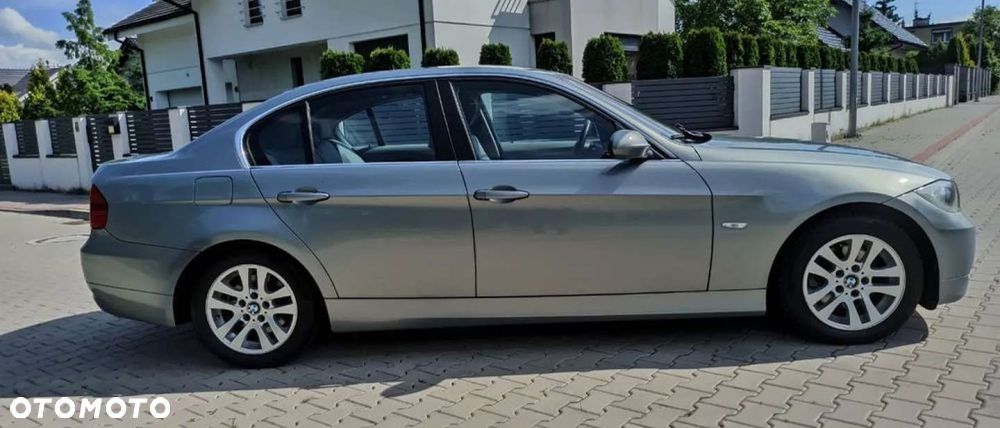 BMW Seria 3 - 17