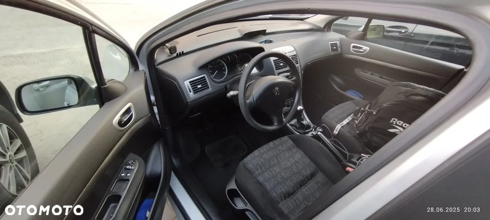 Peugeot 307 1.6 Mistral - 17