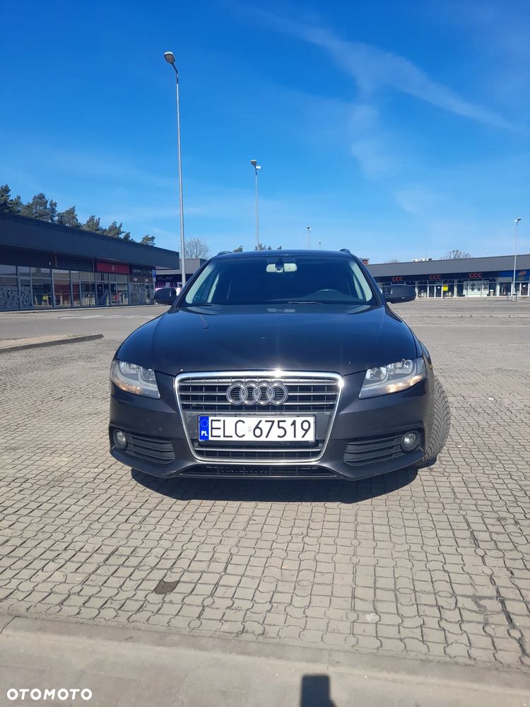 Audi A4 Avant - 1
