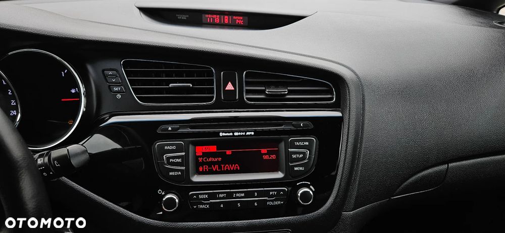 Kia ProCeed 1.6 CRDi ISG Vision - 13