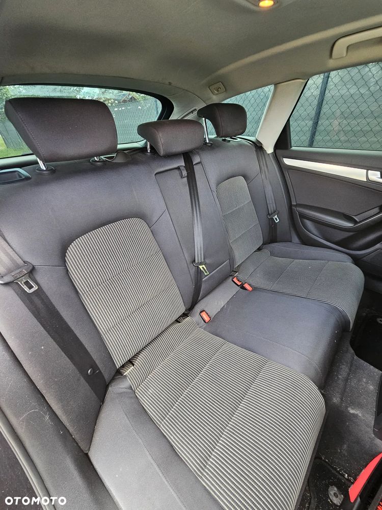 Audi A4 Avant 2.0 TDI DPF Ambition - 8