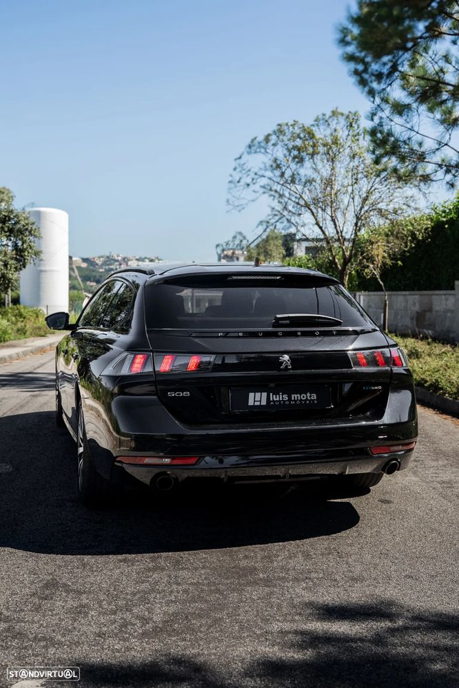 Peugeot 508 SW 1.6 Hybrid Allure Pack e-EAT8 — fotografia 15